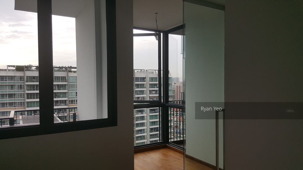 Sant Ritz (D13), Condominium #202358802